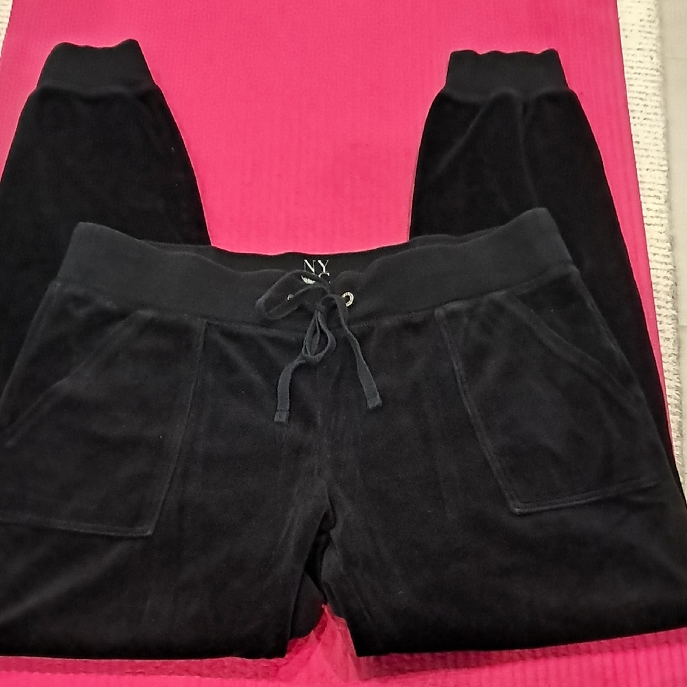 New York & Company Black Velour Pants